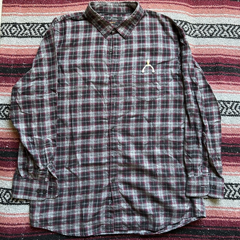Black and Red Marc Anthony flannel size L.